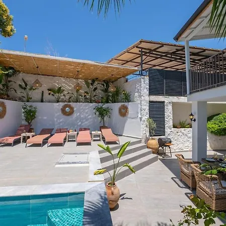 Orange / Kalkan