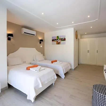 Orange / Kalkan