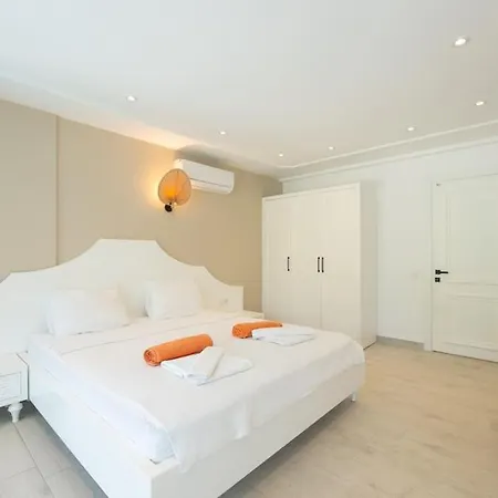 Orange / Kalkan 4*